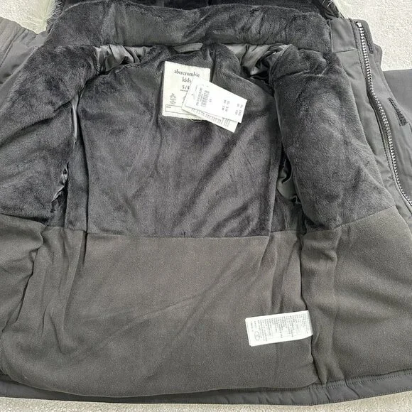 NWT Abercrombie & Fitch Boy's Snow Parka Zip Up Pockets Hood Sz 5 / 6 Black $130 - Picture 10 of 15